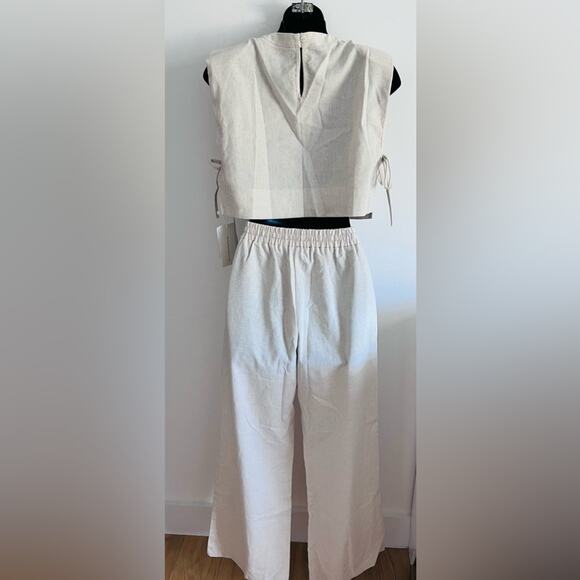 Commense Wide Leg Pants in Cream - Picture 7 of 10